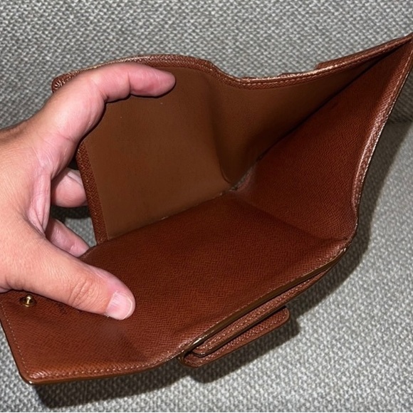 Authentic Louis Vuitton Elise wallet SP0021 - Picture 13 of 16